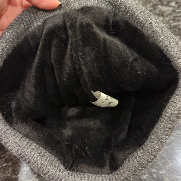 Gray Winter Hat - Cat, Size Small - Picture 3 of 3